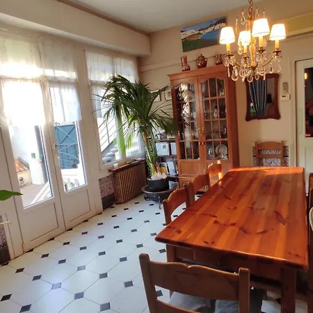 Casa Mo Δωμάτια σε οικογενειακή κατοικία *